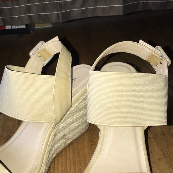 Nine West Wedged Heels - Picture 8 of 8